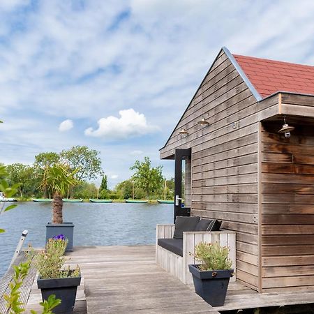 Aangenaam Op De Rijn, Woonboot, Inclusief Prive Sauna Alphen aan den Rijn Exteriér fotografie